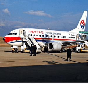 伊金霍洛空运航空快运业稳步发展的原因是什么？